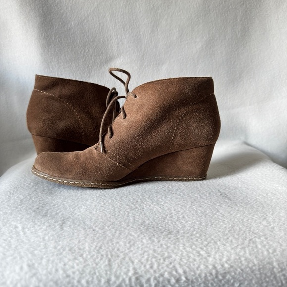 Franco Sarto Women’s Size 9 Brown Leather Suede Lace Up Ankle Wedge Boots - Picture 3 of 16